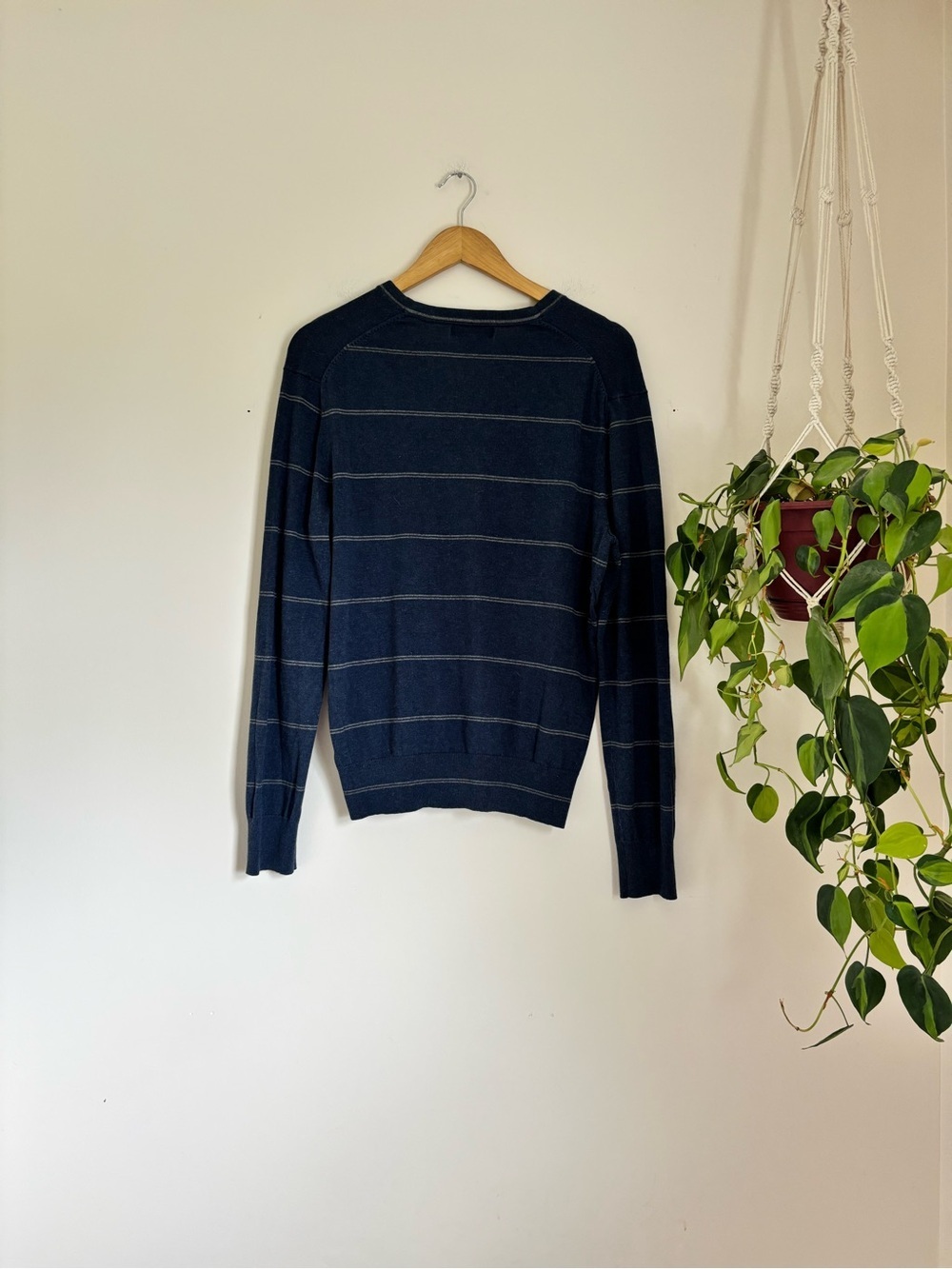 Banana Republic Silk Cotton Cashmere Luxury Blend Sweater - Picture 6 of 6